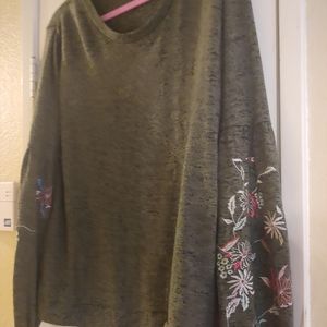 Green long sleeve blouse